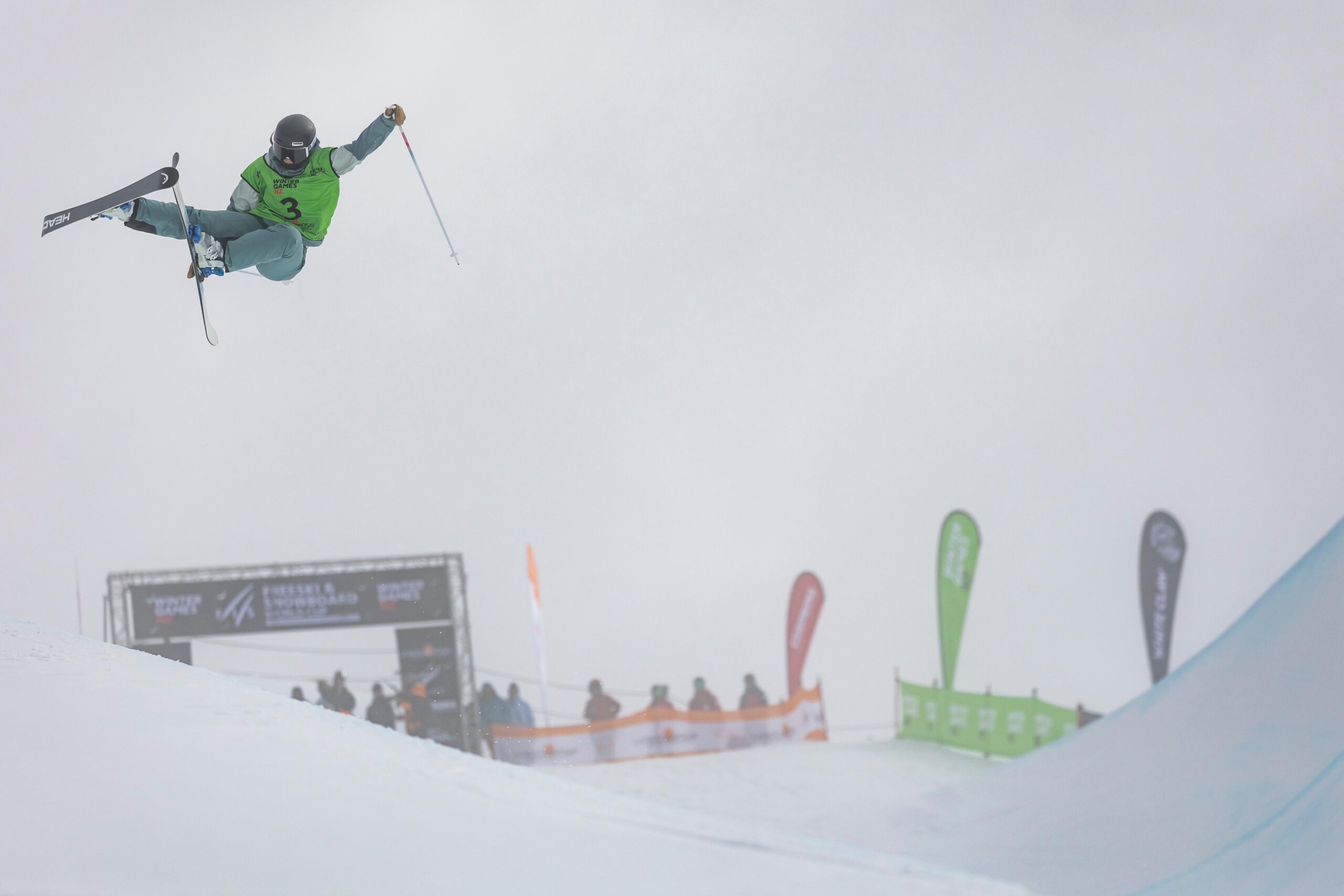 Atkin fifth in Halfpipe season opener