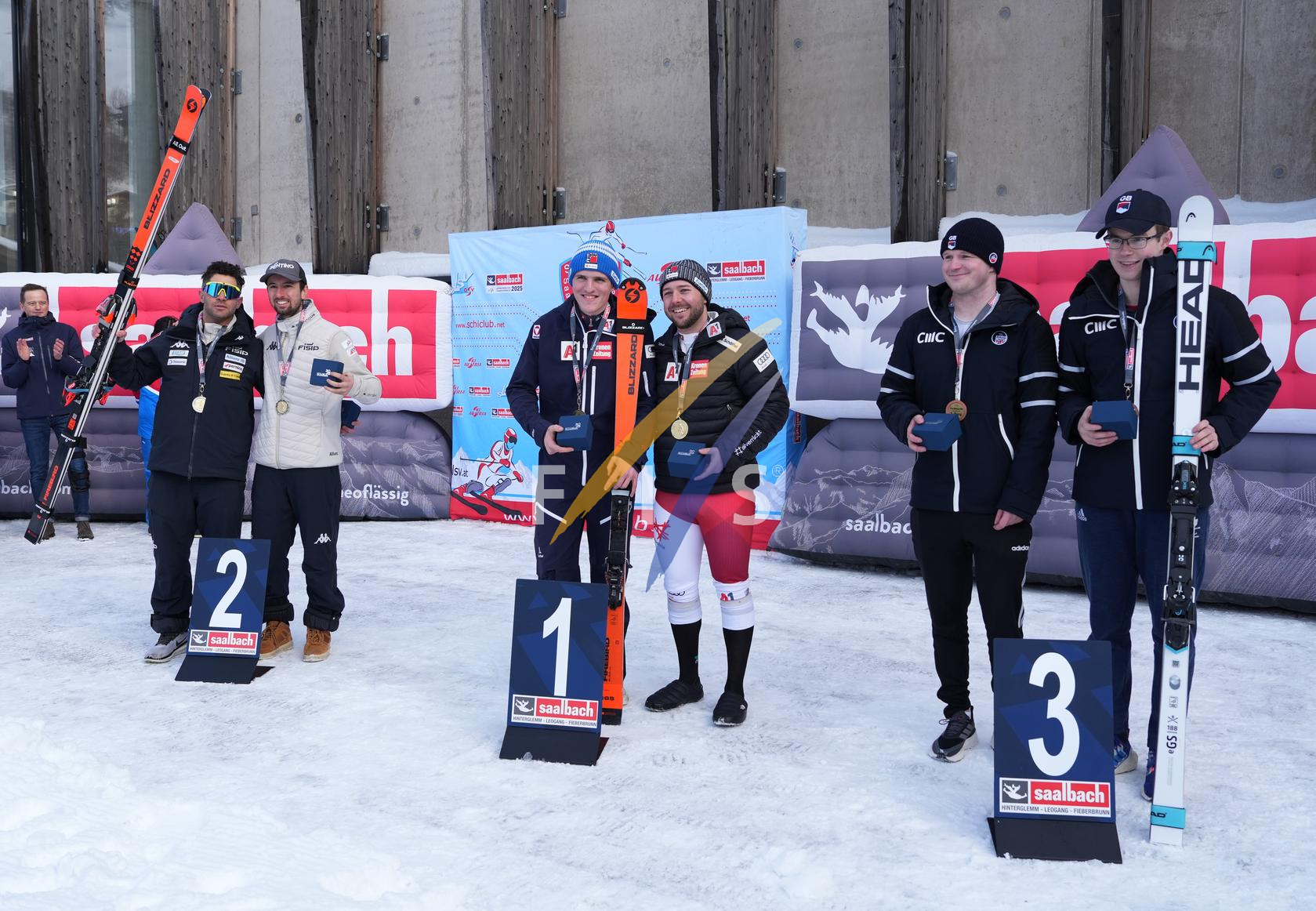 Neil SImpson secures Saalbach World Cup bronze